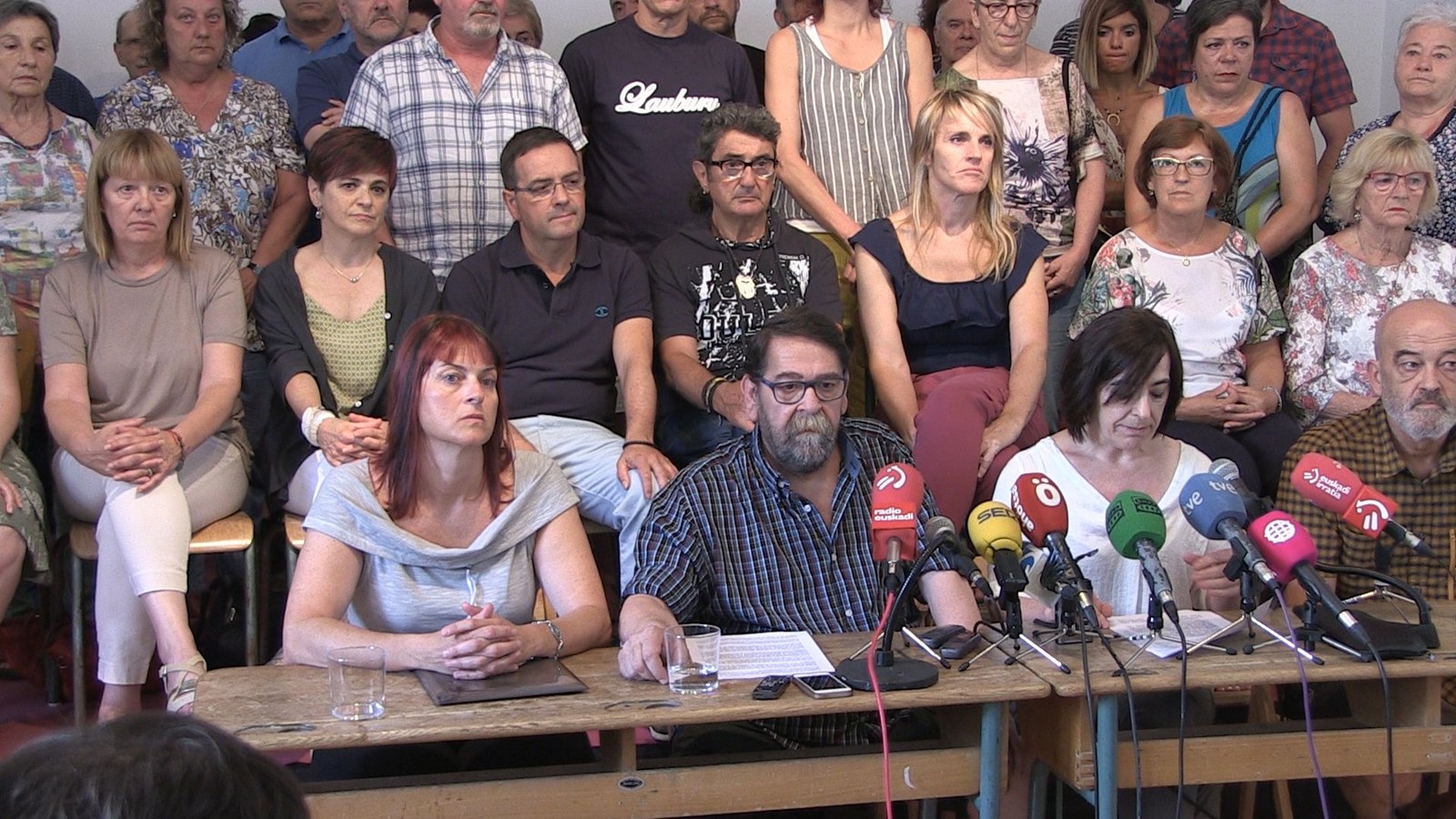 ELA apoya a los familiares de víctimas de la violencia policial en su denuncia pública contra el Tribunal Constitucional