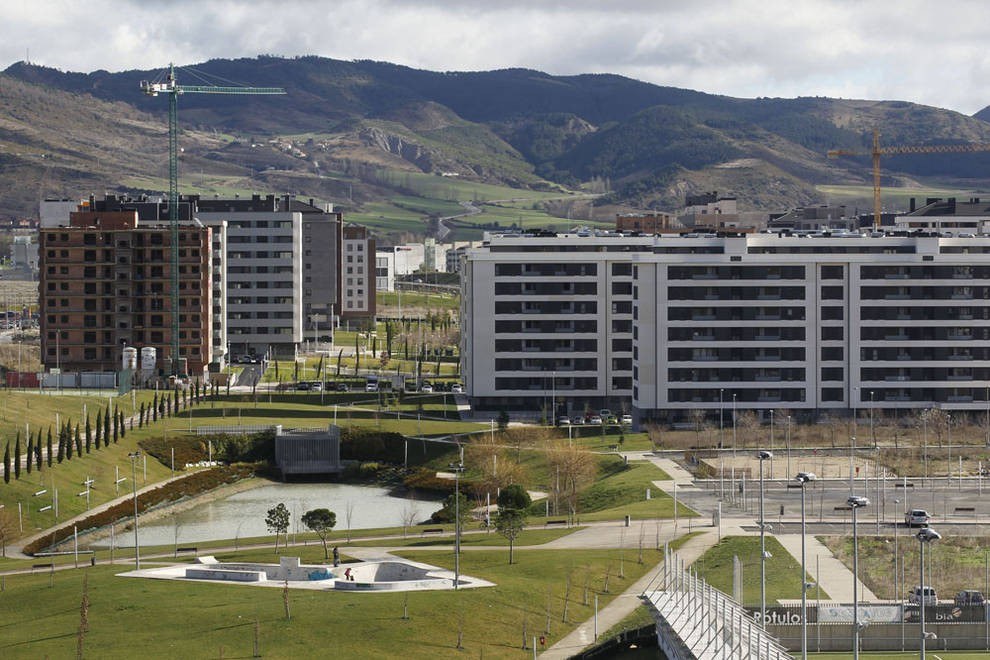 ELA critica que la nueva Ley Foral de vivienda no sirve para garantizar el derecho subjetivo
