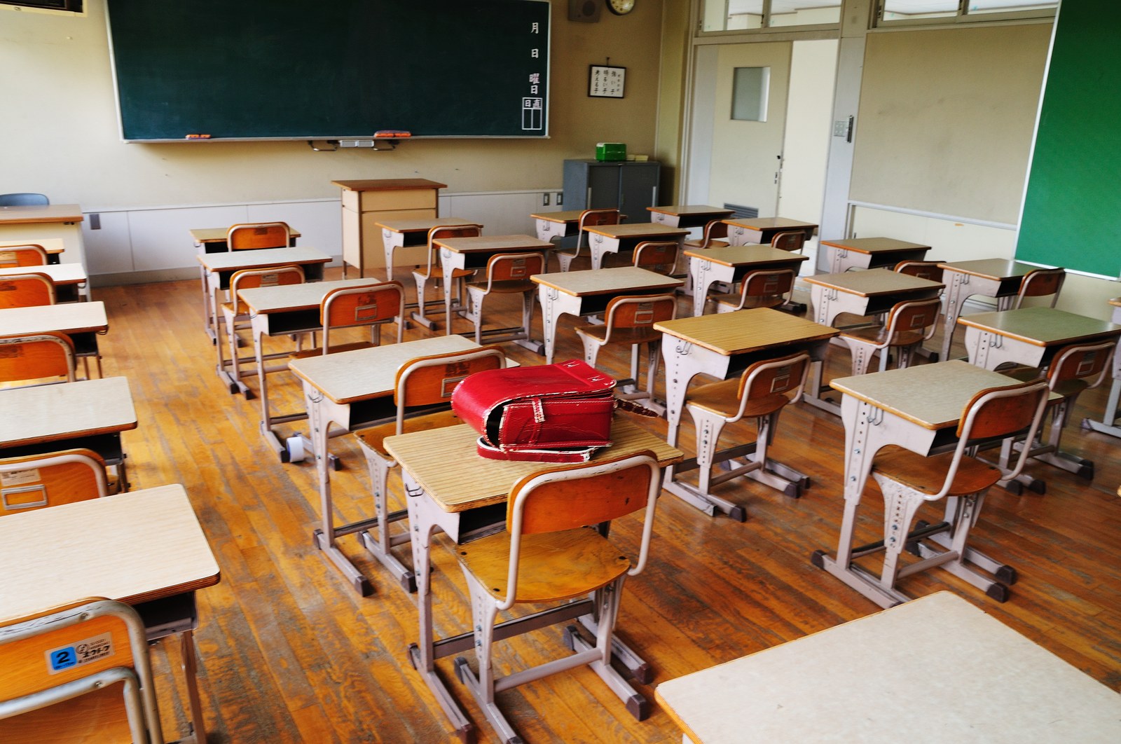 ELA denuncia la caótica situación que se está produciendo en las adjudicaciones y procesos de principio de curso