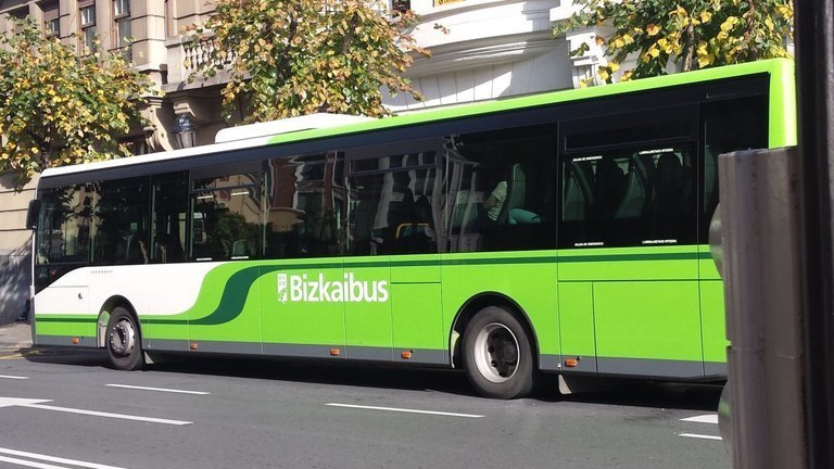 ELA denuncia que la flota de Bizkaibus no está en condiciones debido a la falta de medios