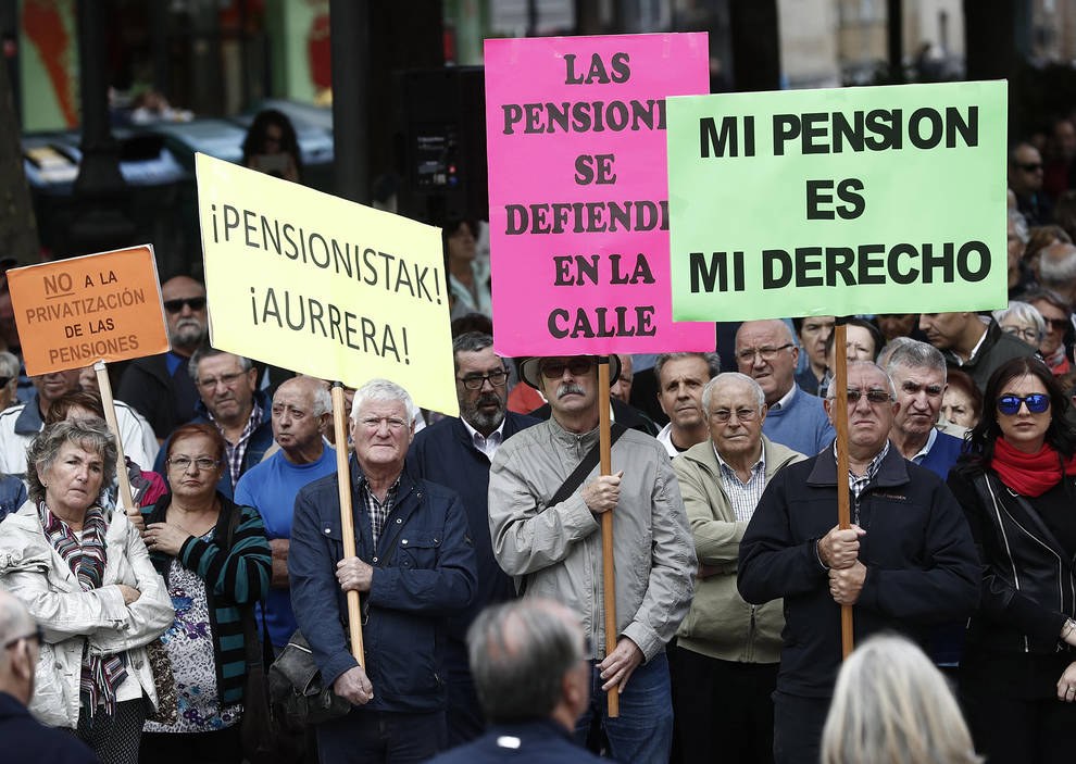 ELA denuncia que nos jubilamos 1,5 años más tarde y un 4,5% más pobres que en 2014