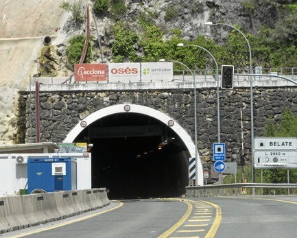 ELA exige investigar a fondo y depurar todas las responsabilidades en las adjudicaciones relacionadas con Servinabar en Navarra ELA exige investigar a fondo y depurar todas las responsabilidades en las adjudicaciones relacionadas con Servinabar en Navarra