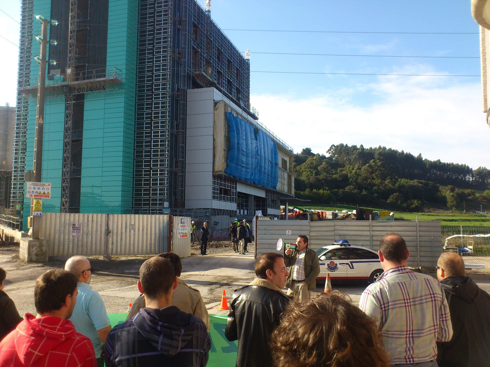 ELA exige que se aplique el convenio de la construcción de Bizkaia en las obras del hospital de Urduliz