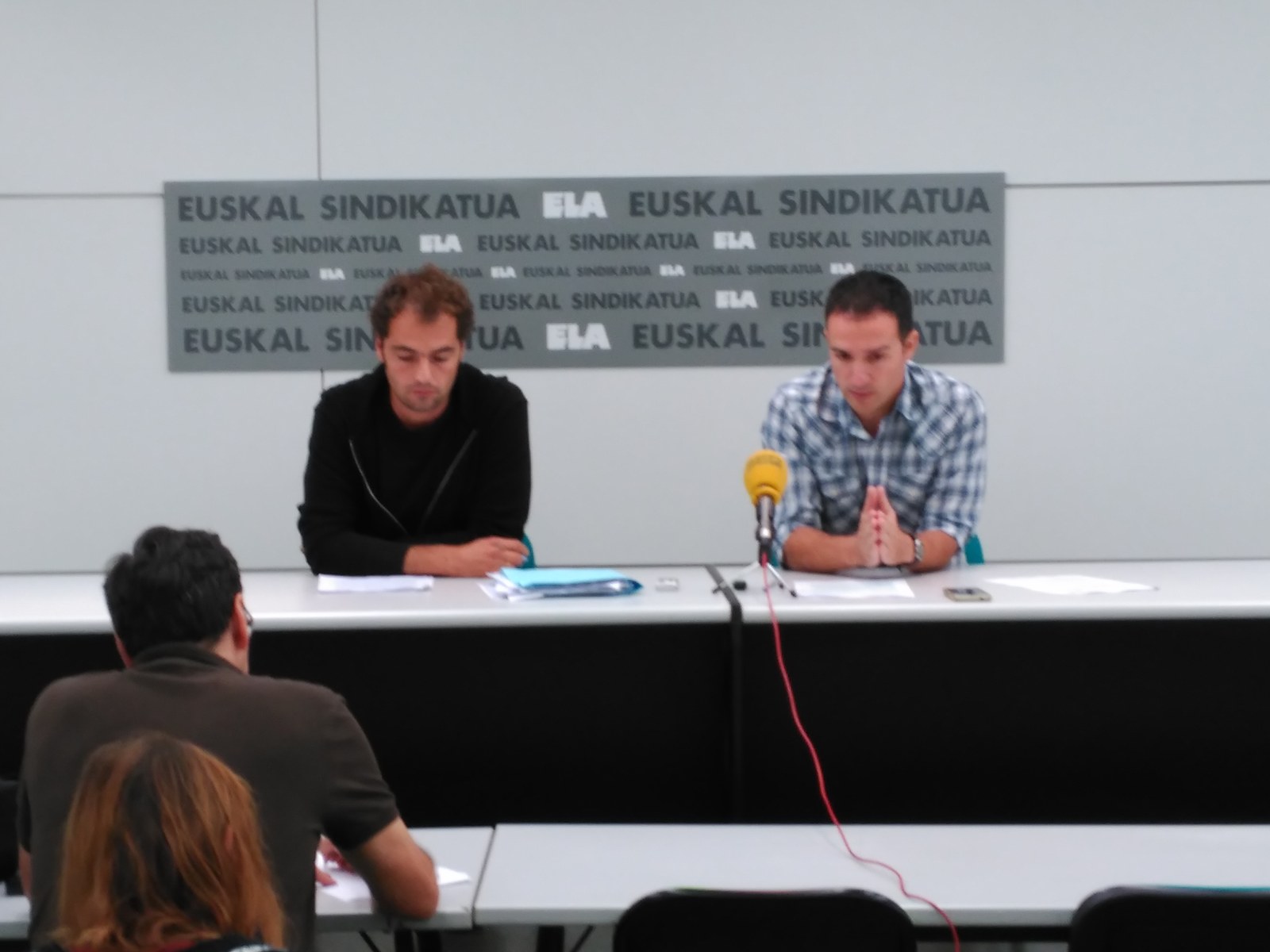 ELA recuerda al Gobierno de Navarra que mantener los privilegios de CEN, UGT y CCOO es incompatible con el cambio