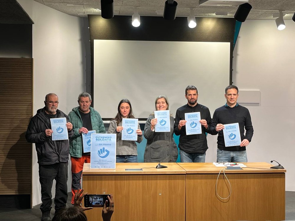 ELA, LAB, ESK, Steilas, Hiru y Etxalde abren el camino hacia un salario mínimo propio