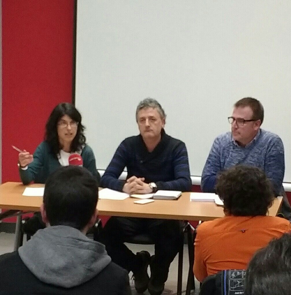 ELA, LAB y STEILAS muestran su preocupación ante una convocatoria de oposiciones en la Enseñanza Secundaria de Navarra