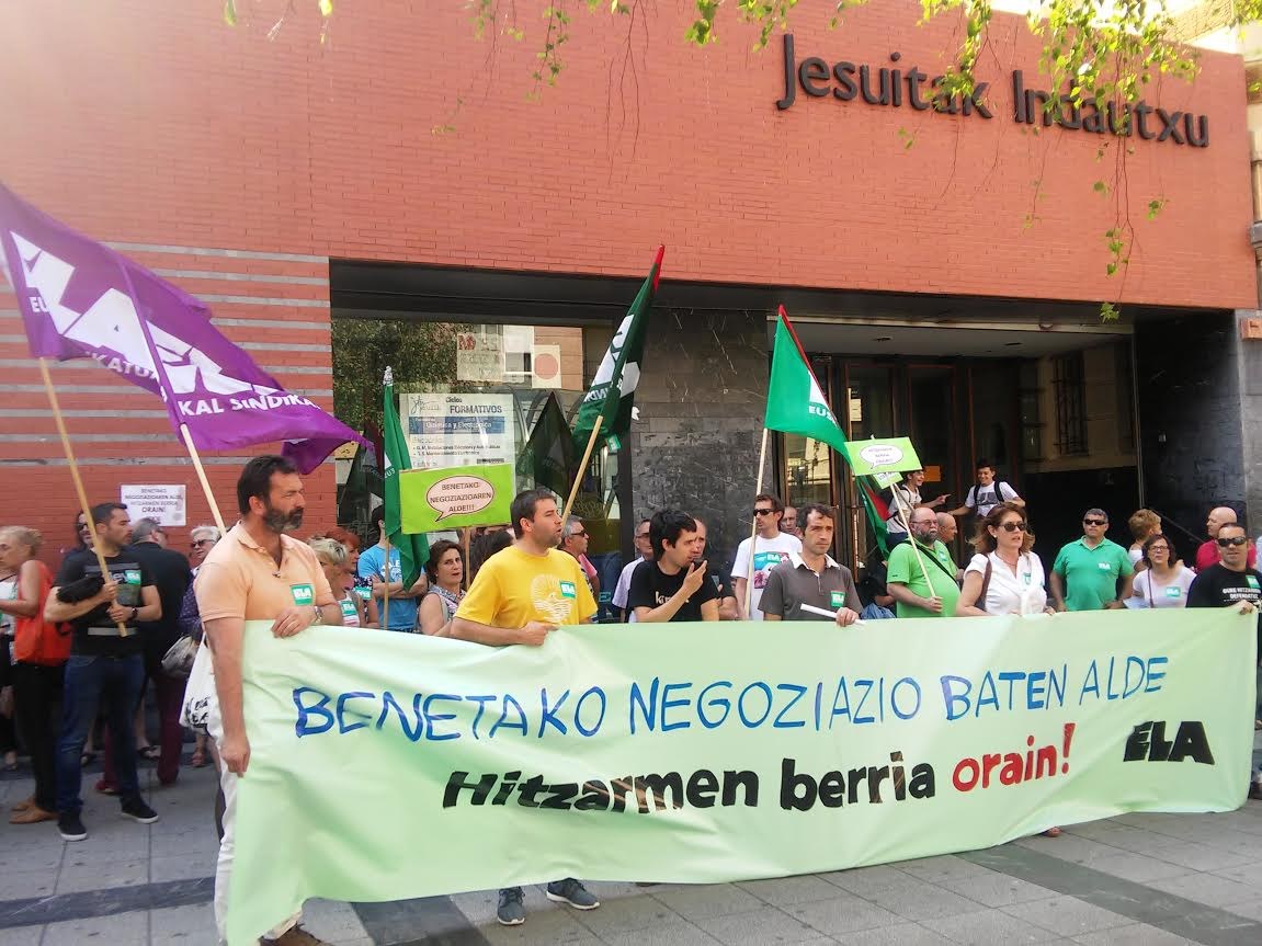Exigen negociar el convenio de la enseñanza concertada en la CAPV