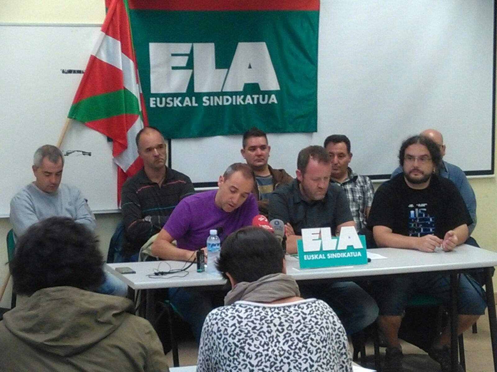 Fraude en la contratación temporal en la empresa Mercedes de Gasteiz