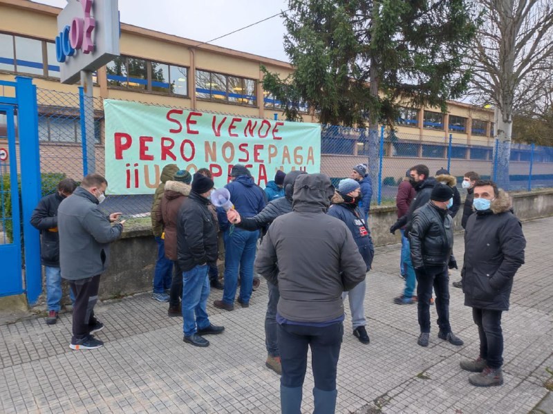 Huelga de la plantilla de UGO-Equipos de Transmisión, de Gasteiz, en defensa de sus condiciones laborales