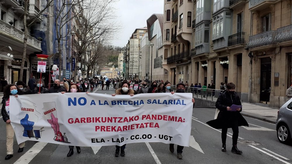 Huelga el 21 y 22 de enero en la limpieza de edificios y locales de Gipuzkoa por un convenio que reduzca la brecha salarial