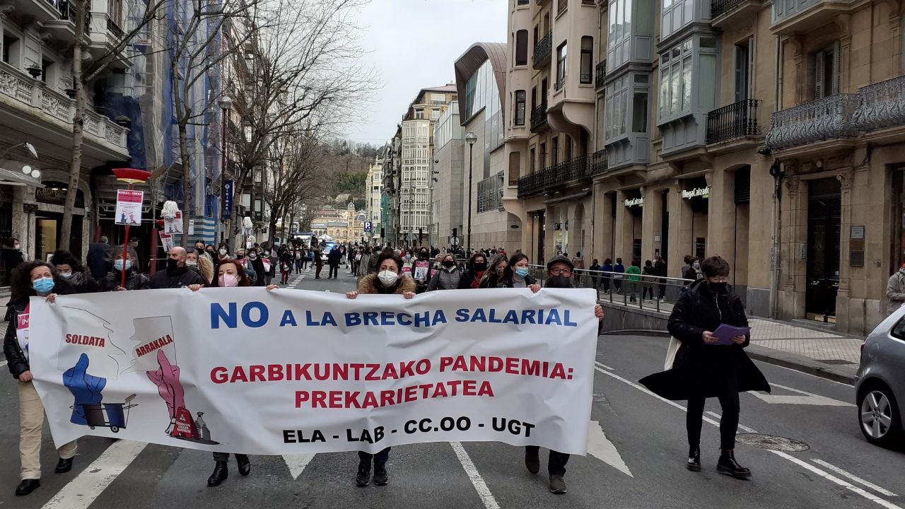 Huelga el 21 y 22 de enero en la limpieza de edificios y locales de Gipuzkoa por un convenio que reduzca la brecha salarial