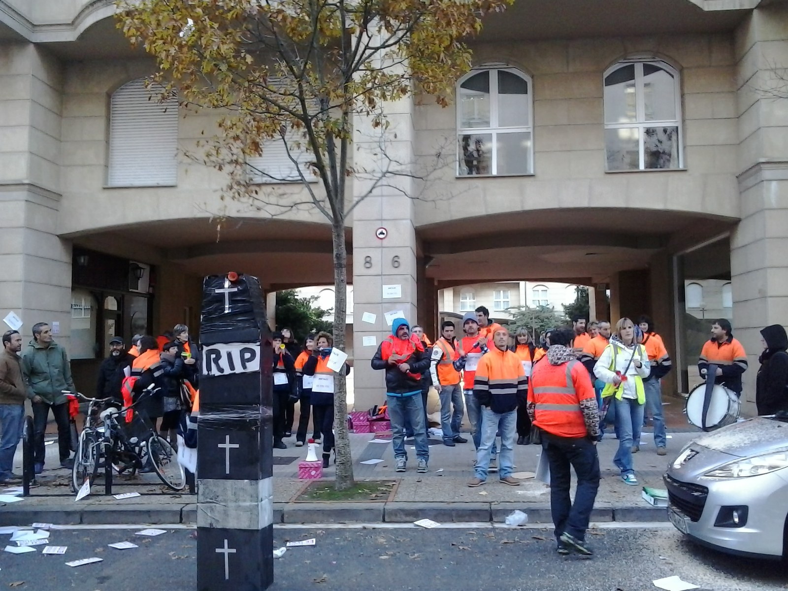 Huelga en defensa del empleo en Antalis de Albiztur