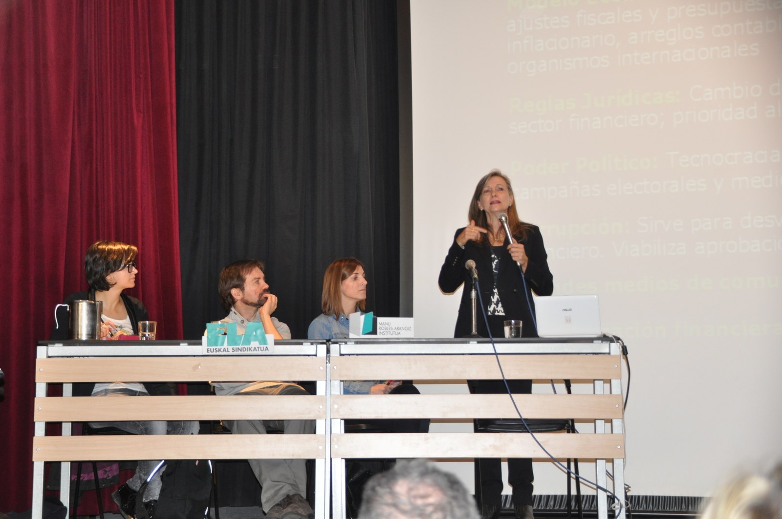 La deuda pública es un mecanismo para el saqueo de recursos