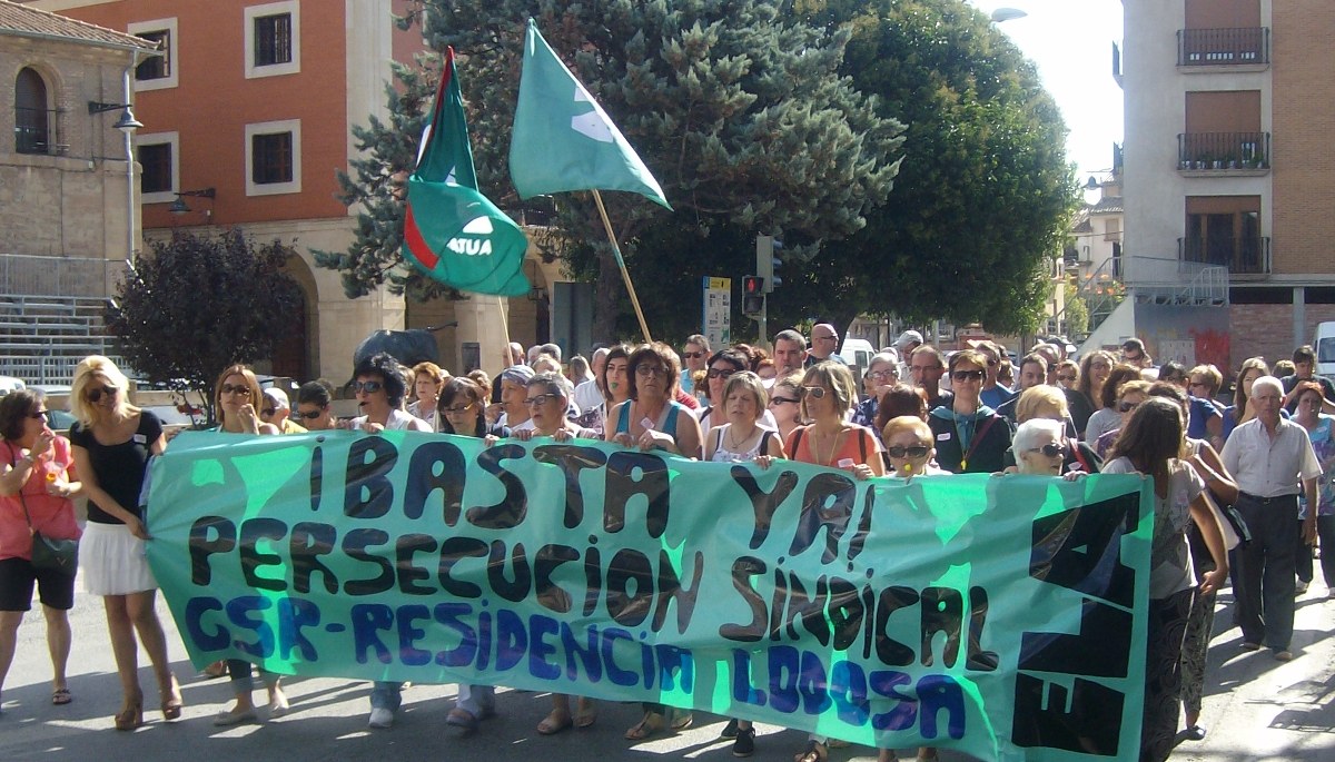 La empresa sigue sin respetar los derechos laborales de las trabajadoras de la residencia de Lodosa