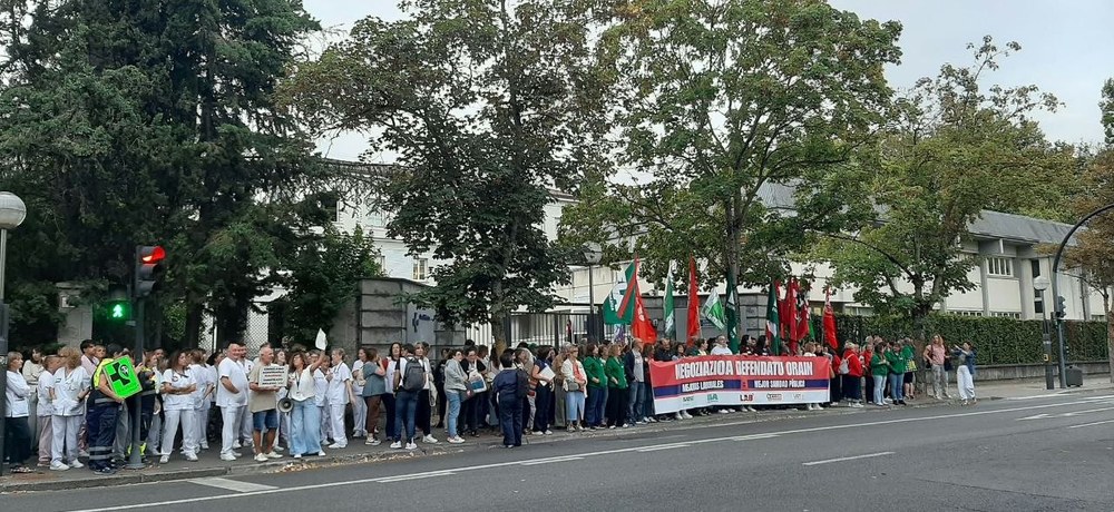 La mayoría sindical exige a Osakidetza propuestas concretas y una negociación real para mejorar las condiciones de la plantilla