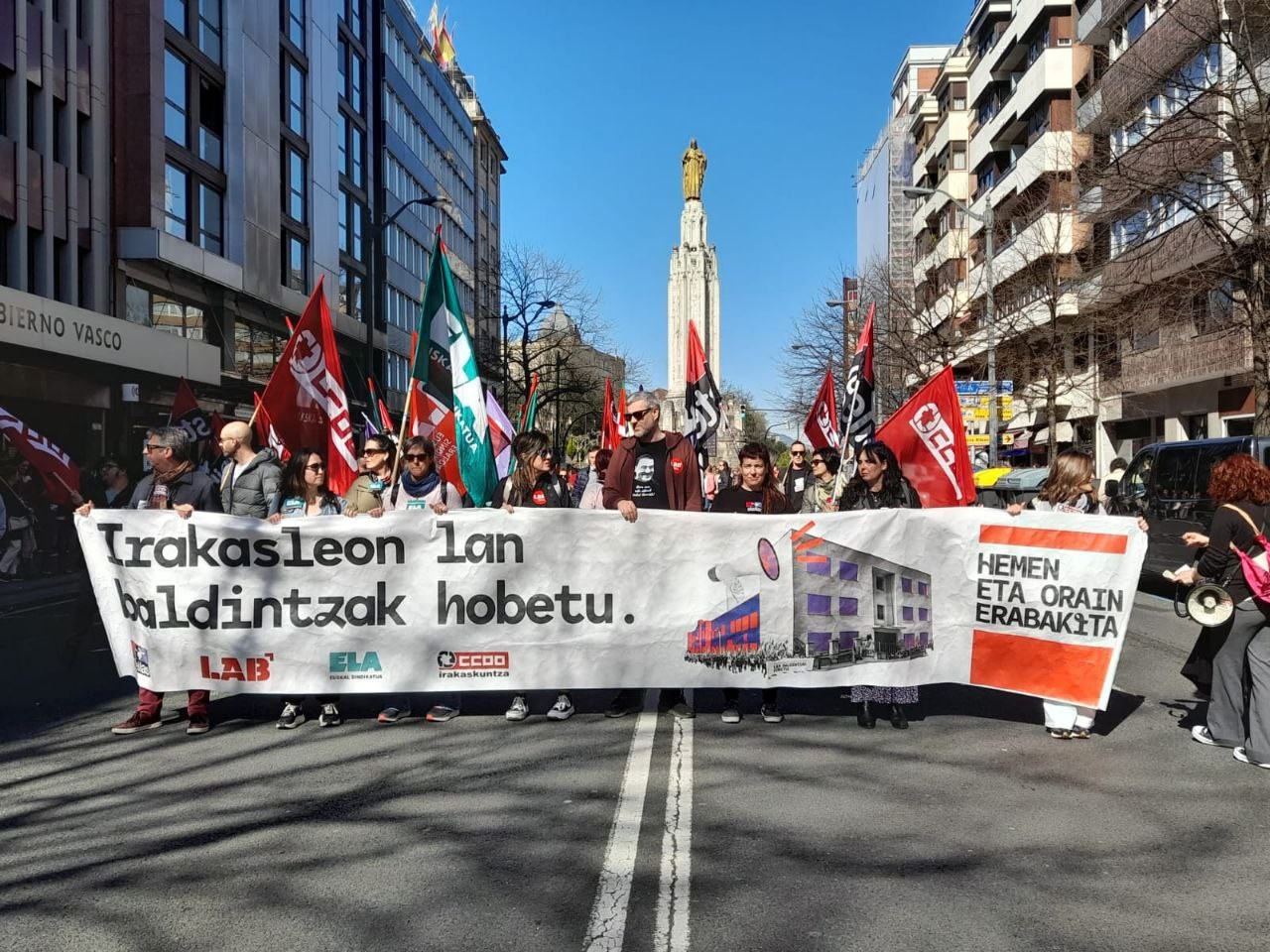 La octava huelga continua teniendo un amplio seguimiento