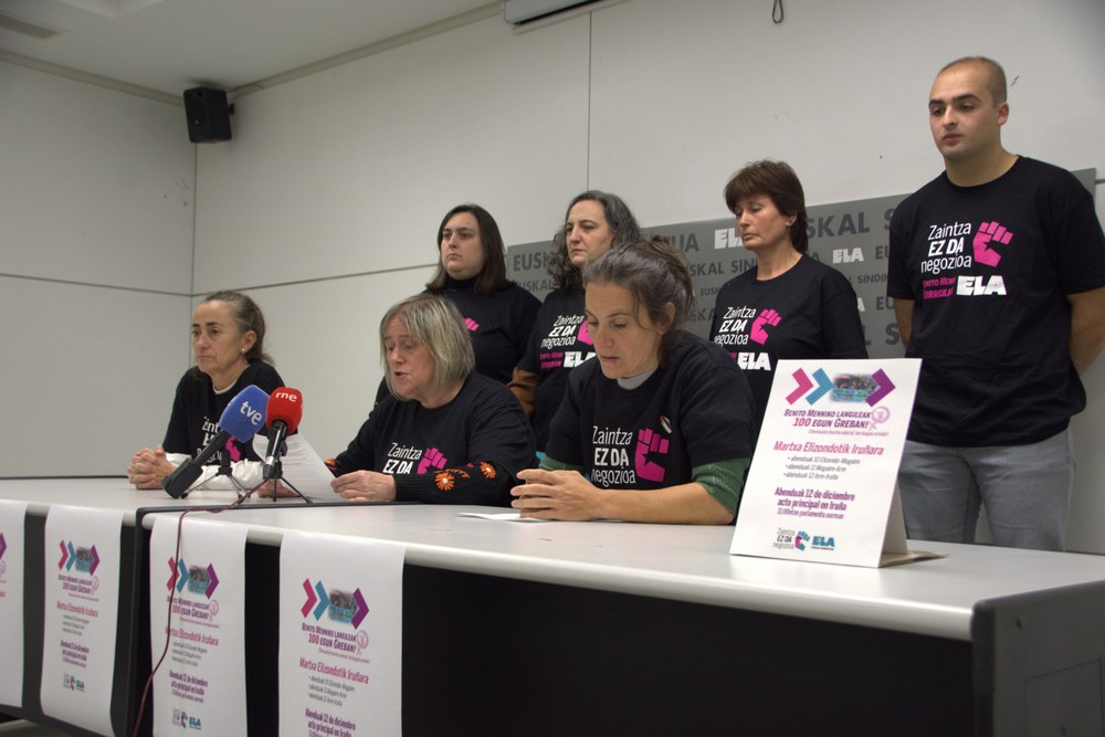 La plantilla cumple un año y más de 100 días de huelga para mejorar las condiciones laborales y el servicio de salud mental