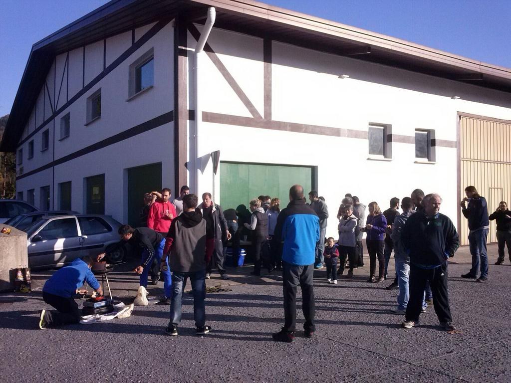 La plantilla de Aparan de Doneztebe ha iniciado una huelga indefinida