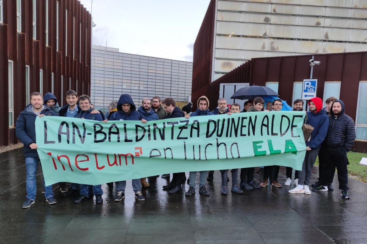 La plantilla de Inetum, de Donostia, se moviliza para lograr subidas salariales del IPC y regular el teletrabajo La plantilla de Inetum, de Donostia, se moviliza para lograr subidas salariales del IPC y regular el teletrabajo
