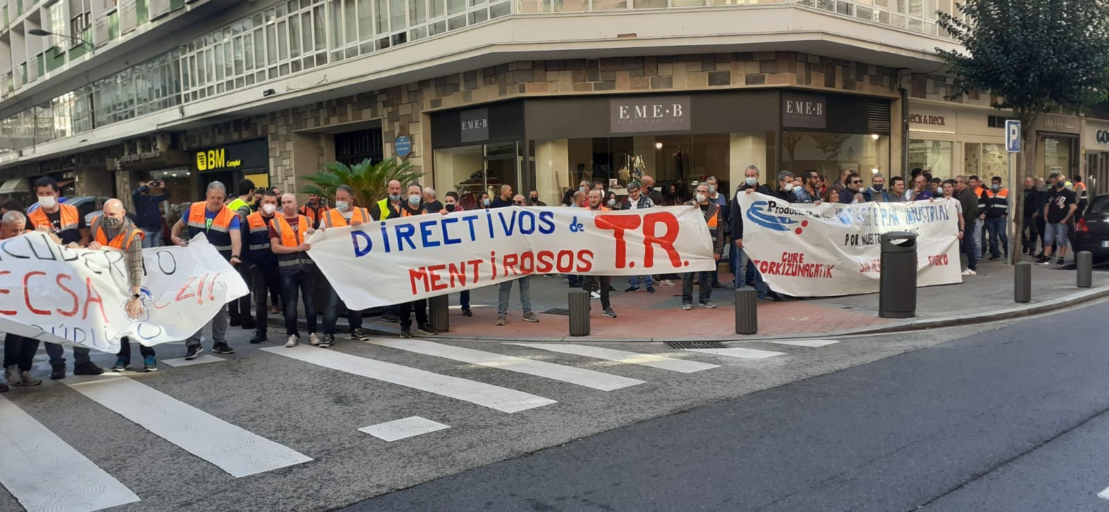 La plantilla de Productores Tubulares inicia una huelga contra el traslado de producción y la pérdida de empleo