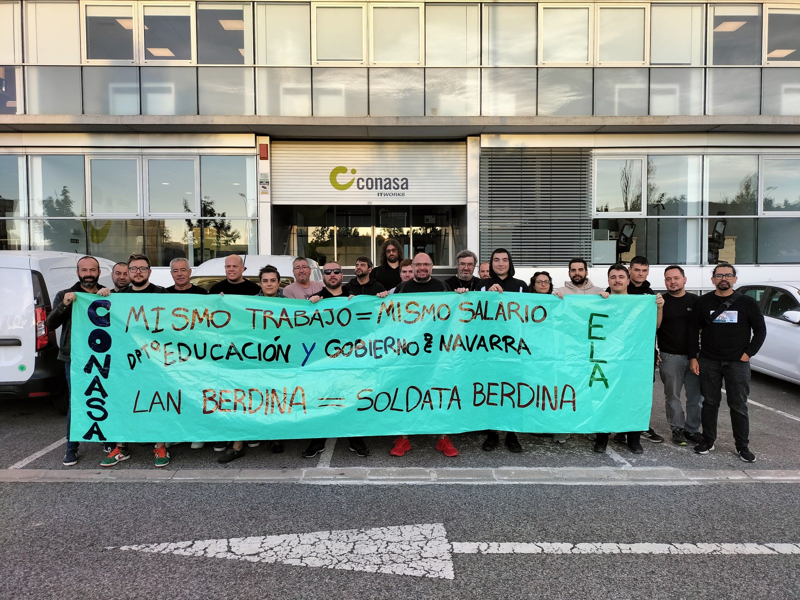 La sección de hardware inicia una huelga para equiparar sus condiciones a las que ya tiene parte de la plantilla