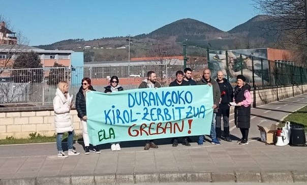 Las plantillas en huelga indefinida rechazan las nuevas propuestas de las empresas