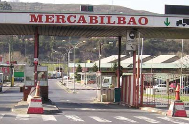 Las trabajadoras y trabajadores de la limpieza de Mercabilbao logran un acuerdo que garantiza que los salarios suban conforme al IPC hasta 2024