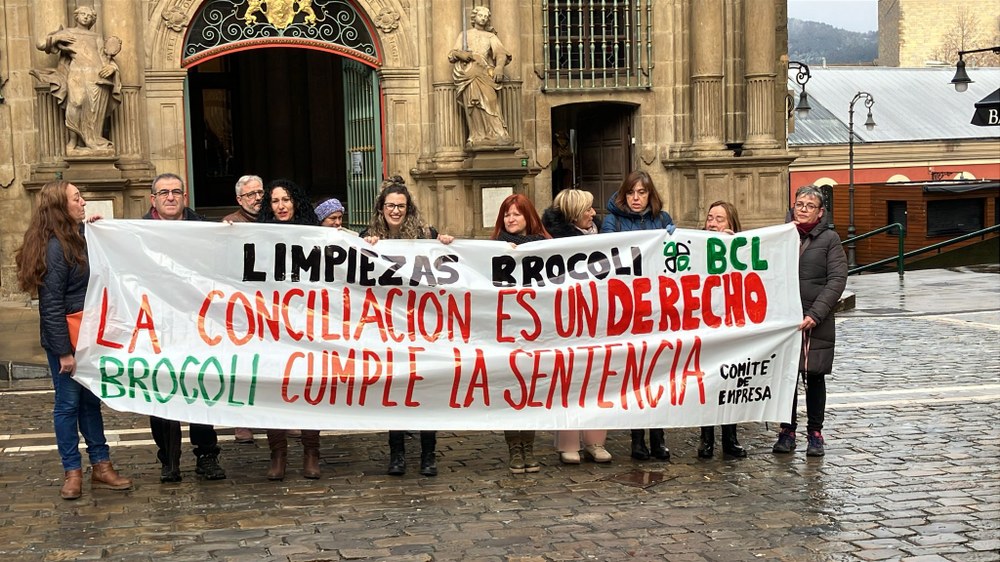 Limpiezas Brócoli, que limpia el Ayuntamiento de Pamplona, vulnera el derecho a la conciliación reconocido en sentencia de una trabajadora