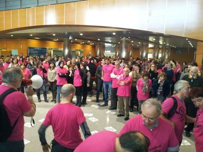 Los gobiernos de la CAPV y de Nafarroa deberían abonar en abril la totalidad de la paga extra adeudada