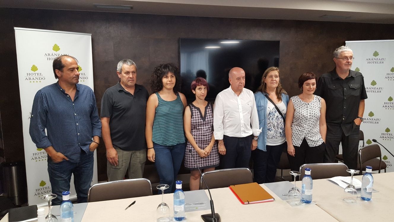 Los sindicatos hacen suya la declaración del Parlamento Vasco sobre la política penitenciaria