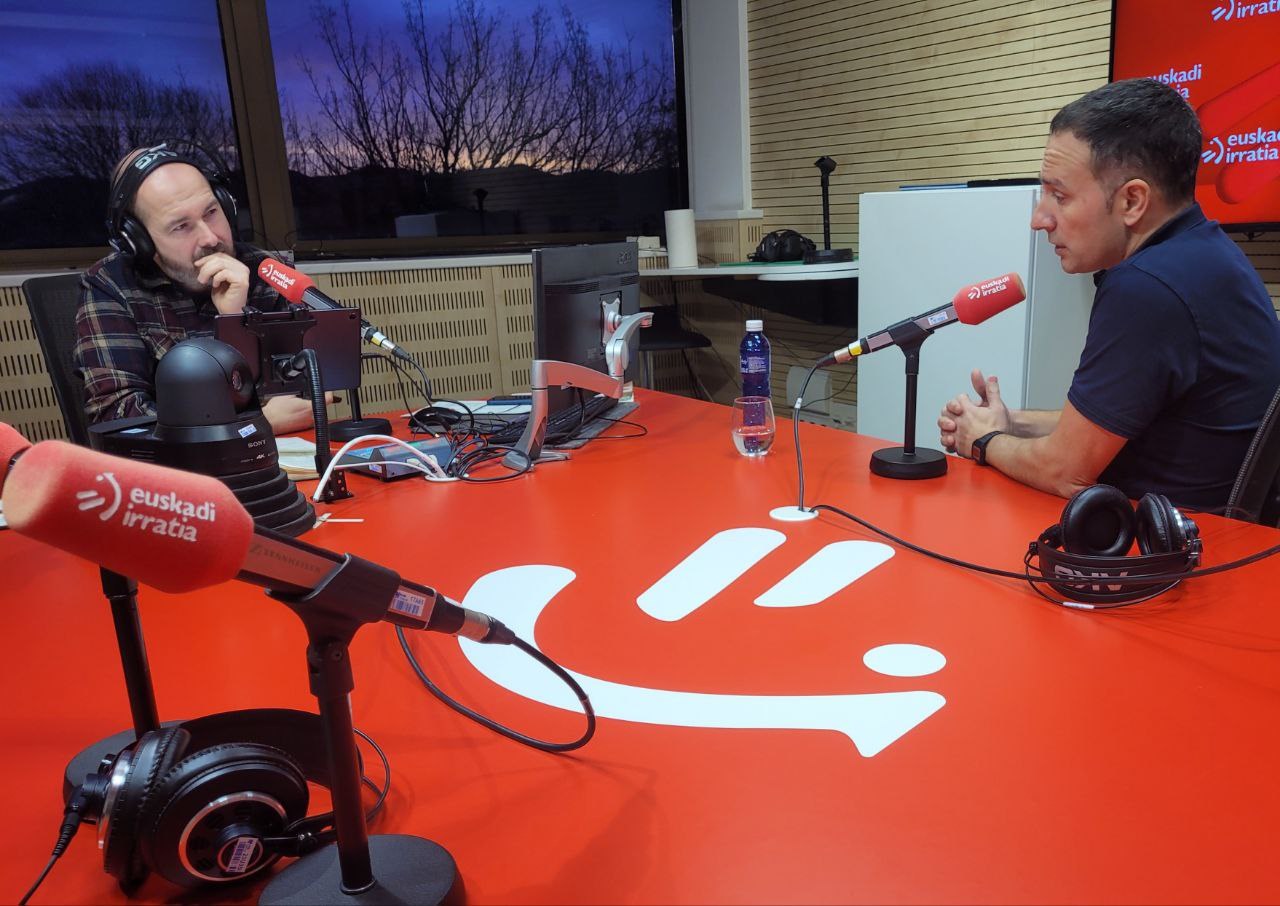 Mitxel Lakuntza: "El acuerdo de la Diputación de Bizkaia pone de manifiesto la negativa de EH Bildu a hacer oposición" Mitxel Lakuntza: "El acuerdo de la Diputación de Bizkaia pone de manifiesto la negativa de EH Bildu a hacer oposición"