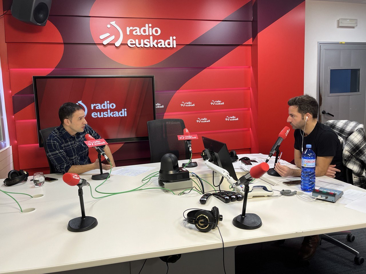 Mitxel Lakuntza sobre la reforma de pensiones: “Nos parece un ataque y una posición indefendible prestarse a recortar las pensiones”