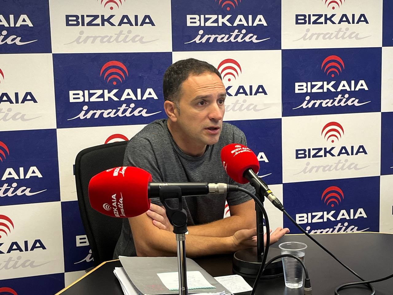 Mitxel Lakuntza: "Urkullu sabe que el único contrapoder de este país es el sindical y el social"