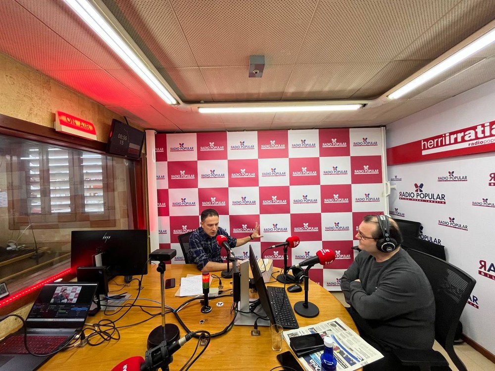 Mitxel Lakuntza: "¿Va a negociar EH Bildu una reforma que sólo servirá para reducir la recaudación?"