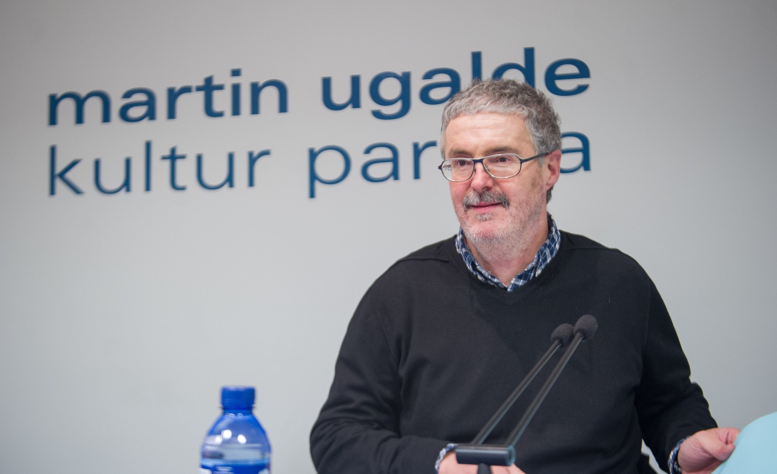 Muñoz: "Aliantzak behar dira, baina ez proiektu alderdikoi baten mesedetan"