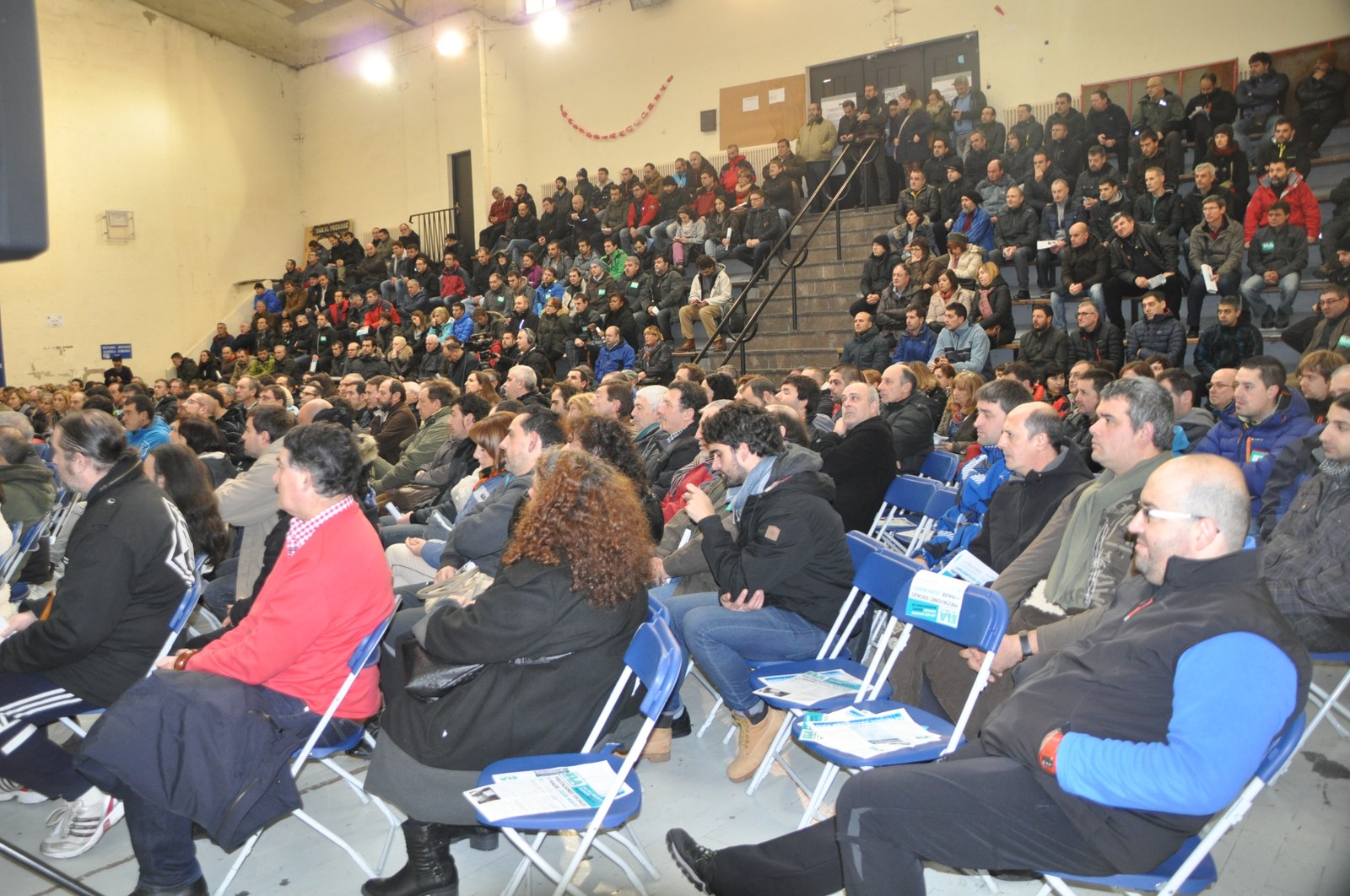 Muñoz: "Aquellos que van a la mesa de diálogo social dan su apoyo al gobierno"