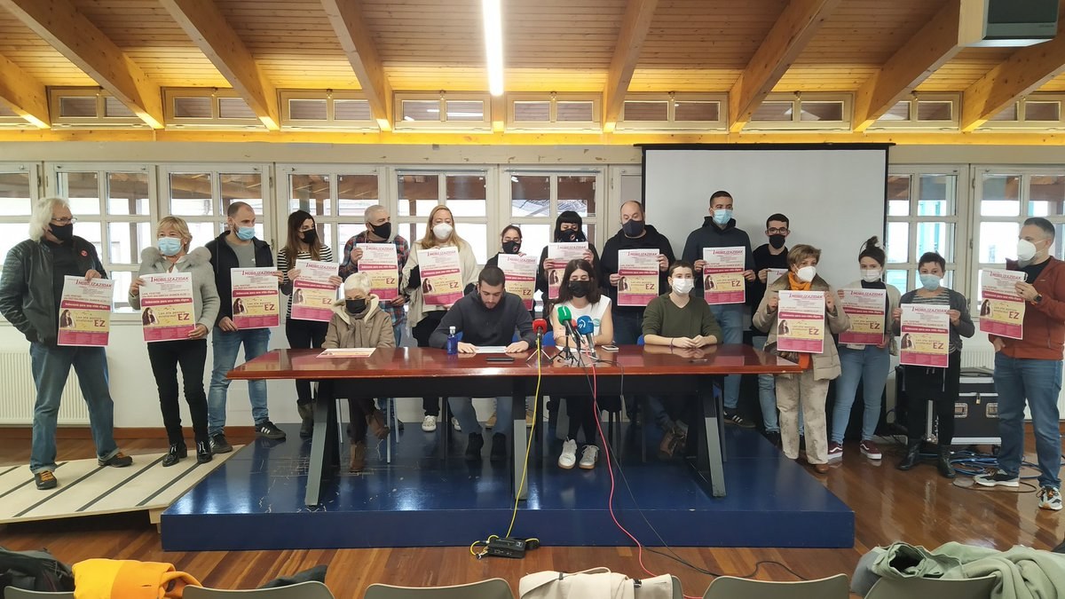 Numerosos colectivos y agentes sociales se adhieren a la jornada de movilizaciones del próximo 1 de diciembre Numerosos colectivos y agentes sociales se adhieren a la jornada de movilizaciones del próximo 1 de diciembre