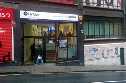 Octubre deja 3.614 personas más en desempleo