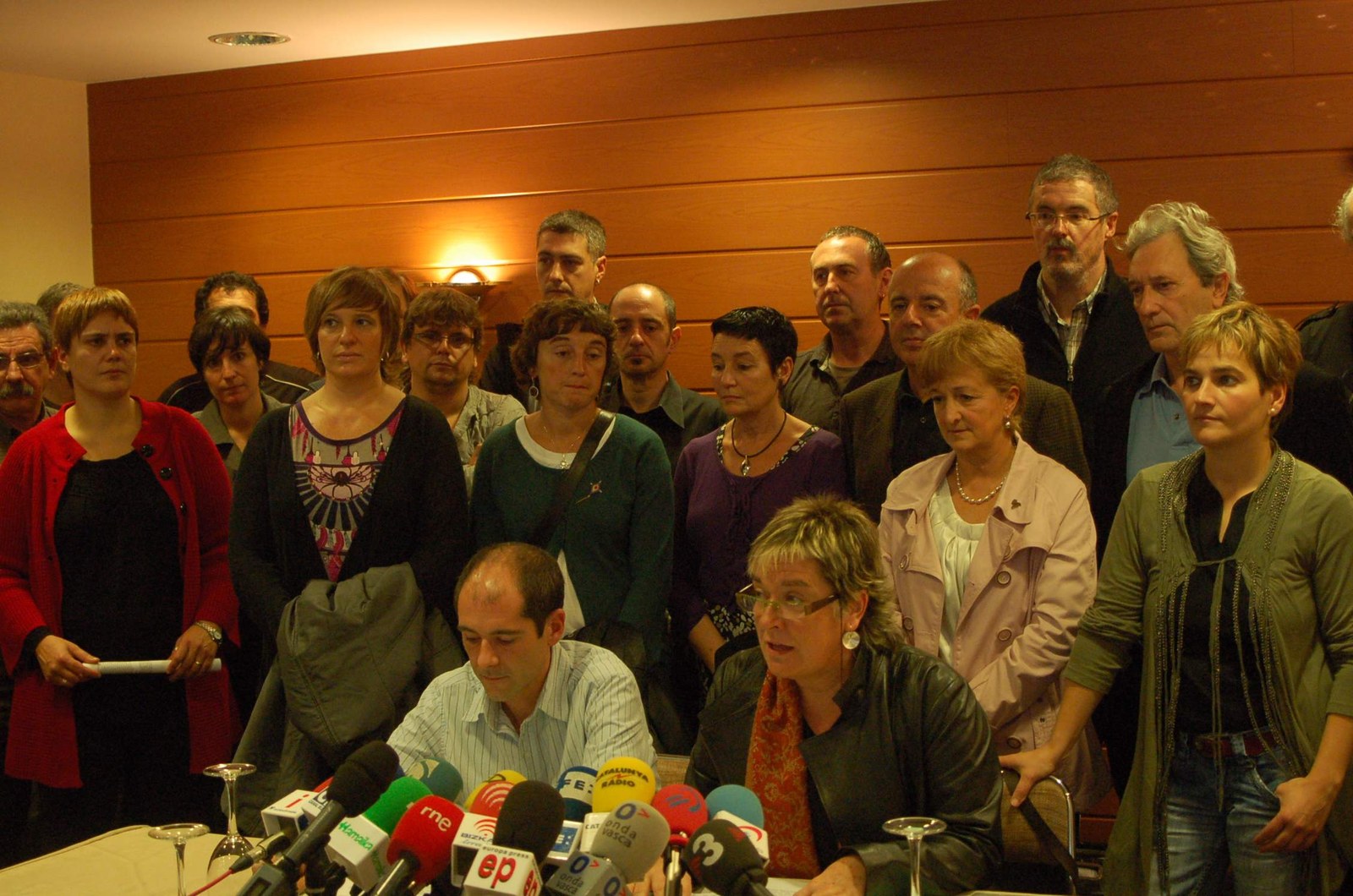 Personas de diferentes ámbitos exigen la libertad de Arnaldo Otegi