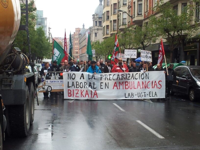 Se pretende que las negligencias en el sector de ambulacias se solventen con reducciones salariales