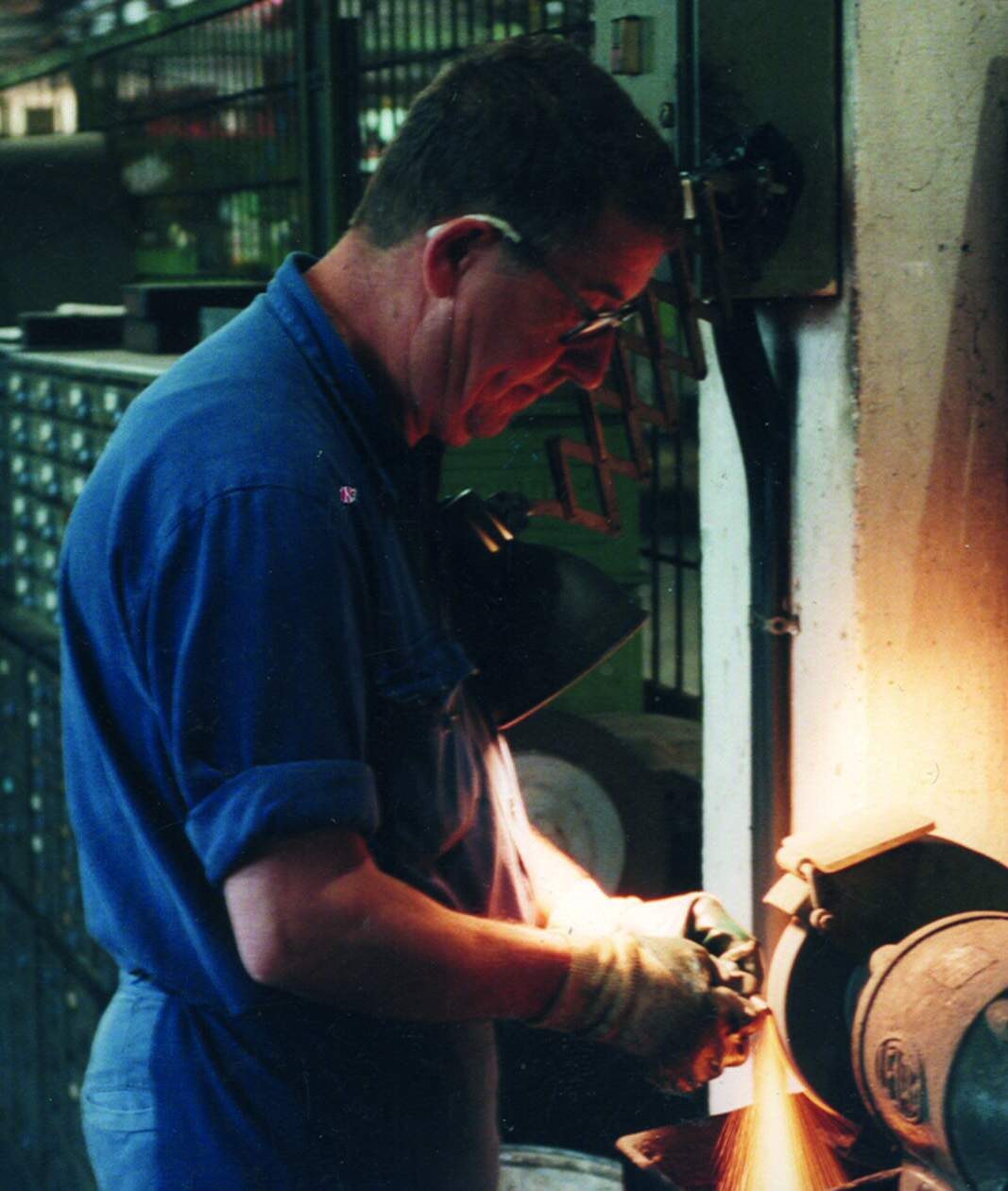 SEA bloquea la negociación del metal de Araba a la espera del "regalo" de Madrid