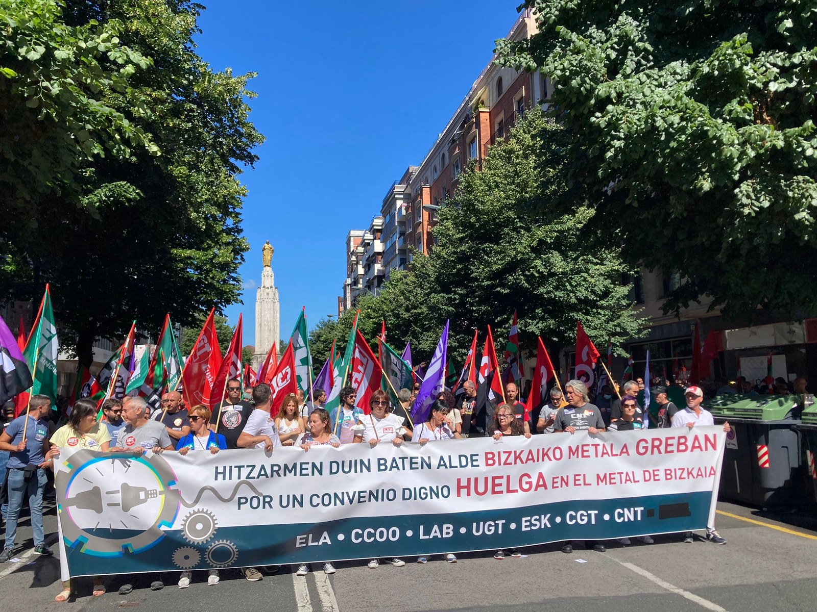 Si la patronal del metal de Bizkaia no hace propuestas de contenido para avanzar en la negociación del convenio, habrá más huelgas Si la patronal del metal de Bizkaia no hace propuestas de contenido para avanzar en la negociación del convenio, habrá más huelgas