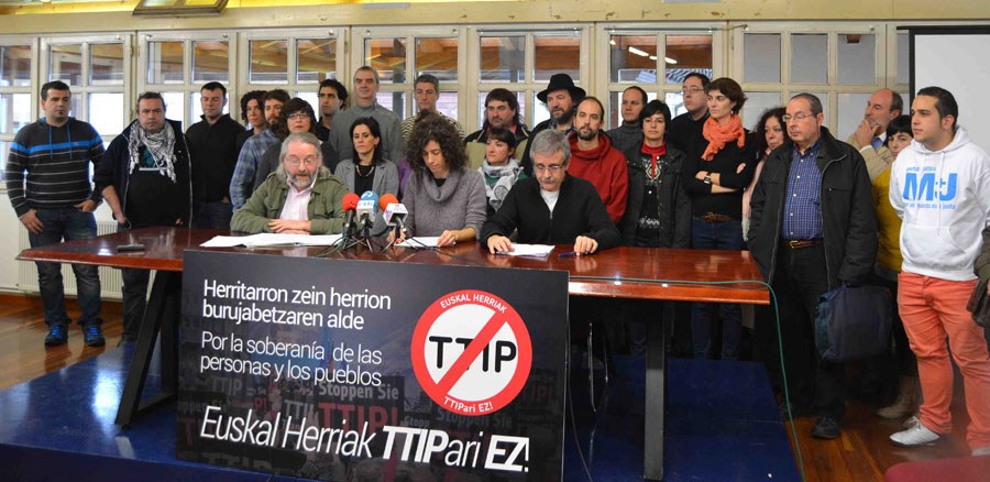 Sindicatos y organizaciones sociales ponen en marcha una campaña contra el TTIP