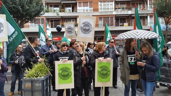 Una marcha denuncia la precariedad en Bilbao