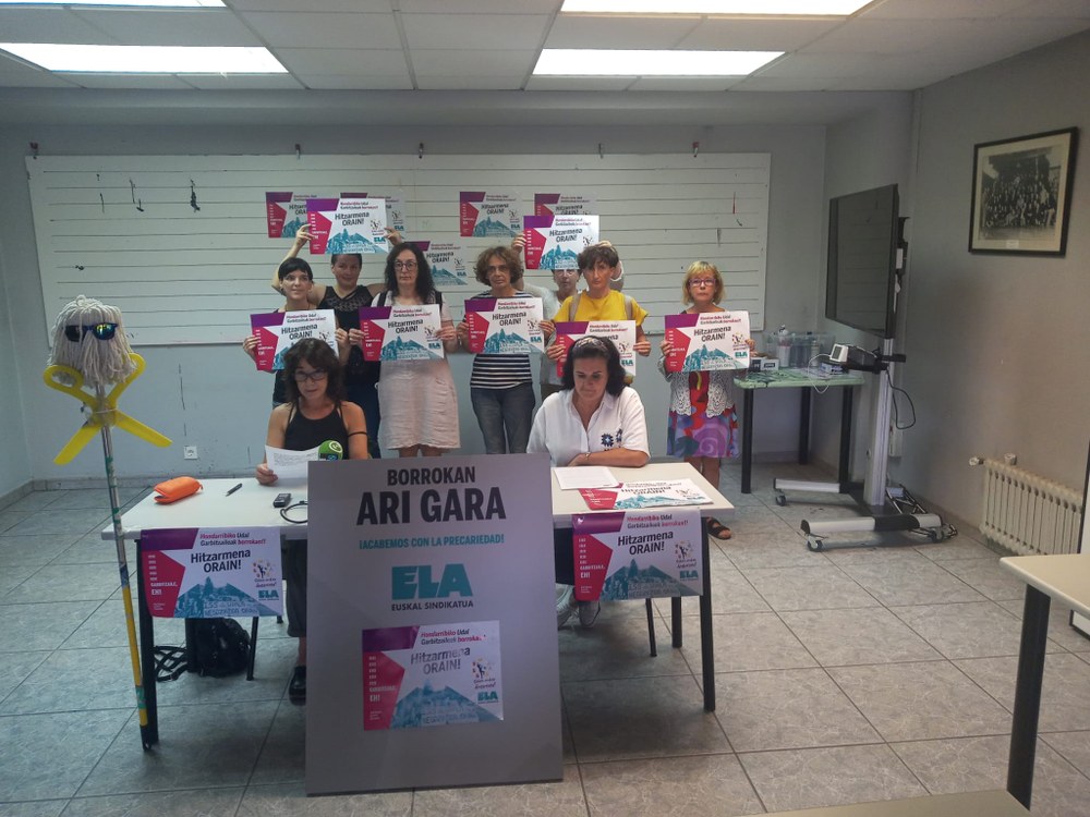 Las limpiadoras de los edificios municipales de Hondarribia inician una huelga indefinida