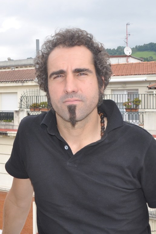 El virus que nos hizo ver desnudo al rey (vasco)