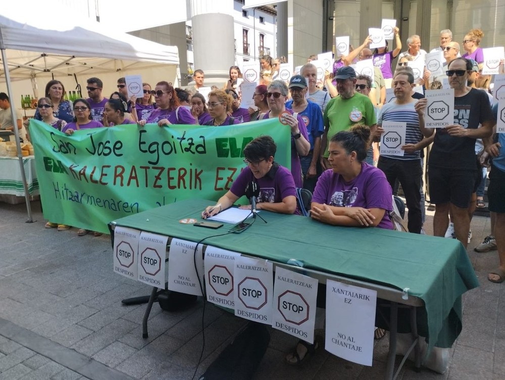 ELA exige revertir el despido de una huelguista y frenar los recortes anunciados