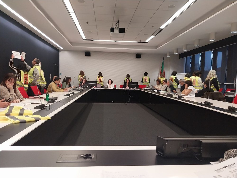 Las trabajadoras reclaman una negociación real y denuncian una actitud contraria a la libertad sindical