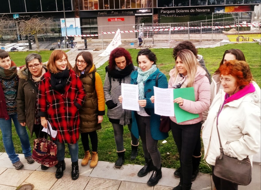 ELA, LAB, Steilas, ESK, CGT, CNT, EHNE e Hiru registran la huelga feminista de 24 horas para el 8M