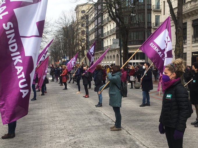 #EsencialmenteVivas ELA reivindica este 8 de Marzo la labor de las trabajadoras que, en plena pandemia, han luchado en primera línea por nuestras vidas